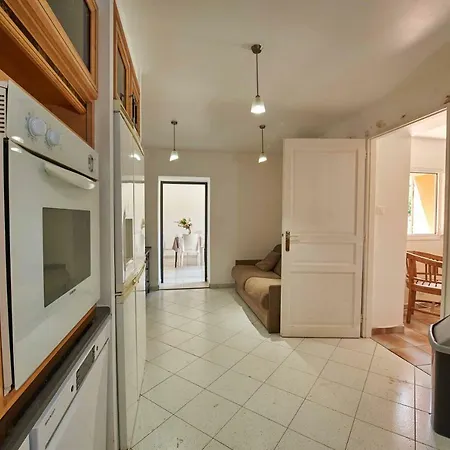Maison L'olivier Avec Piscine Holiday home *